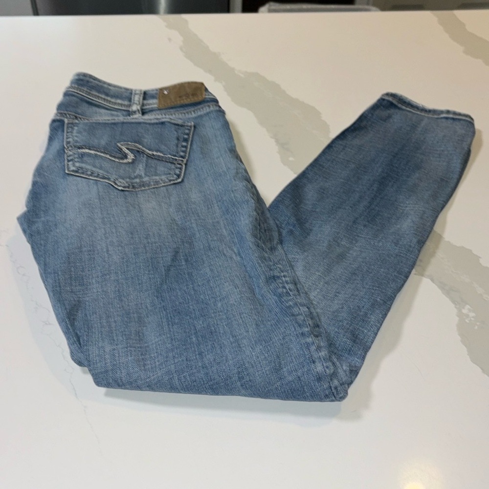 GUC Silver Jeans Tuesday Low Skinny 30 x 31” L